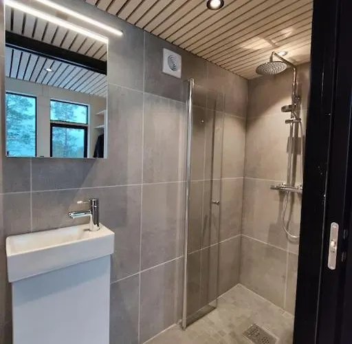 Minihuset Ved Skogen Lägenhet *